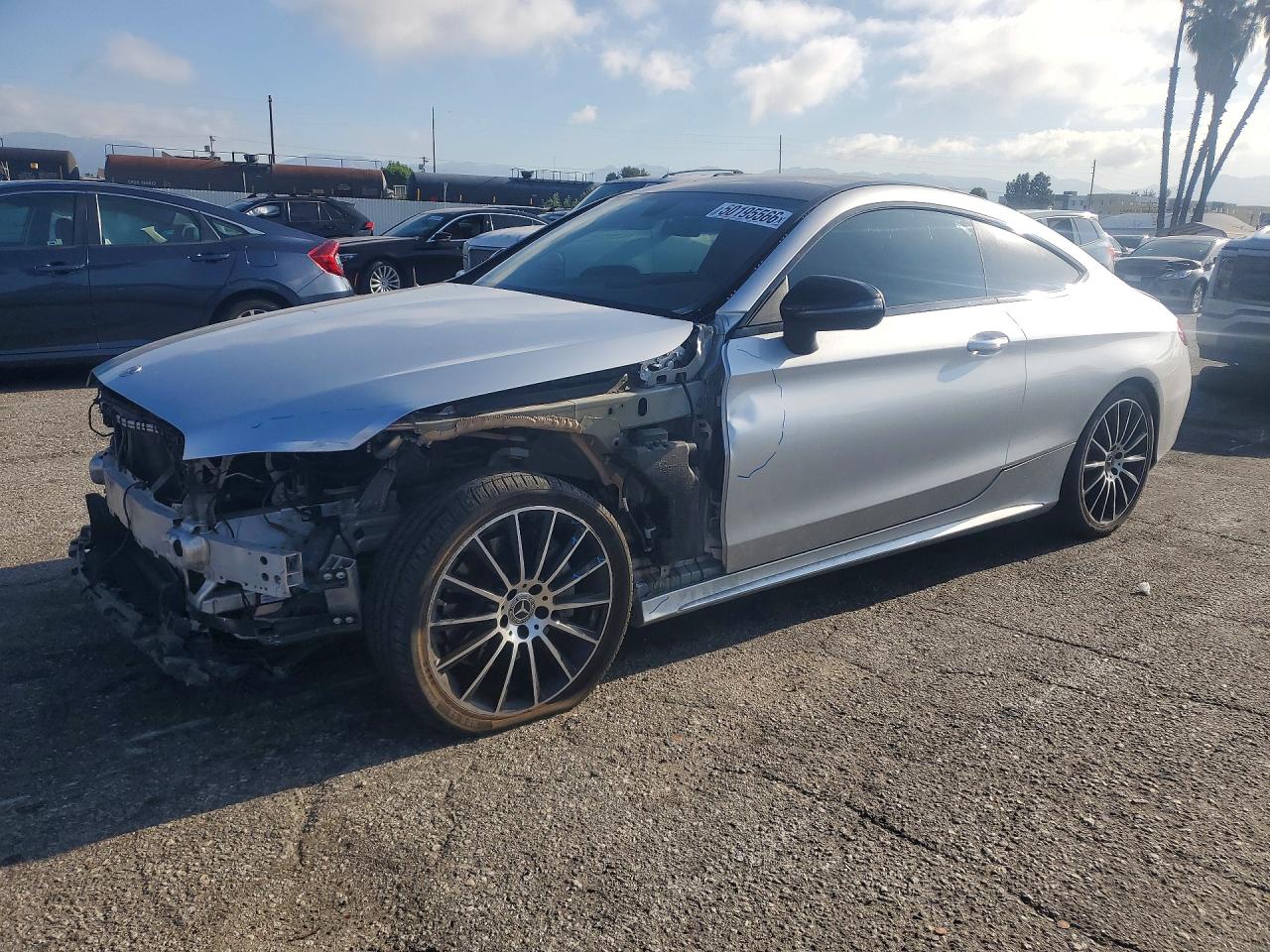 Salvage Mercedes-Benz C-Class Image