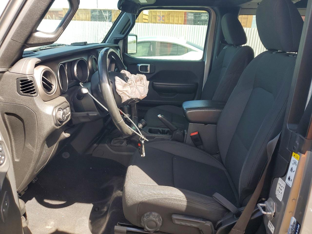 Jeep Wrangler Sport