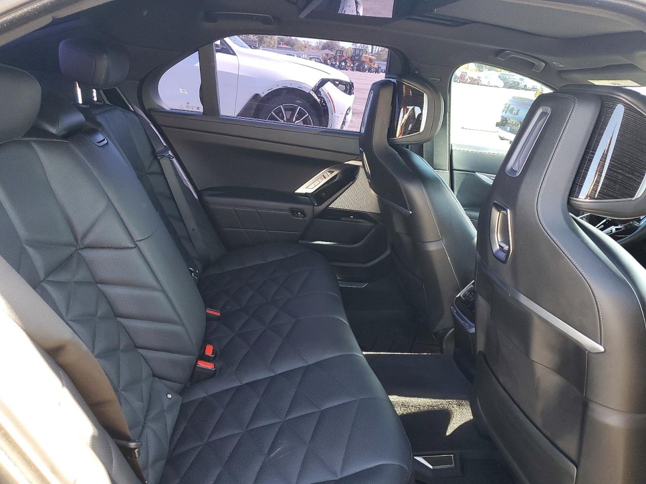 BMW 7 Series I