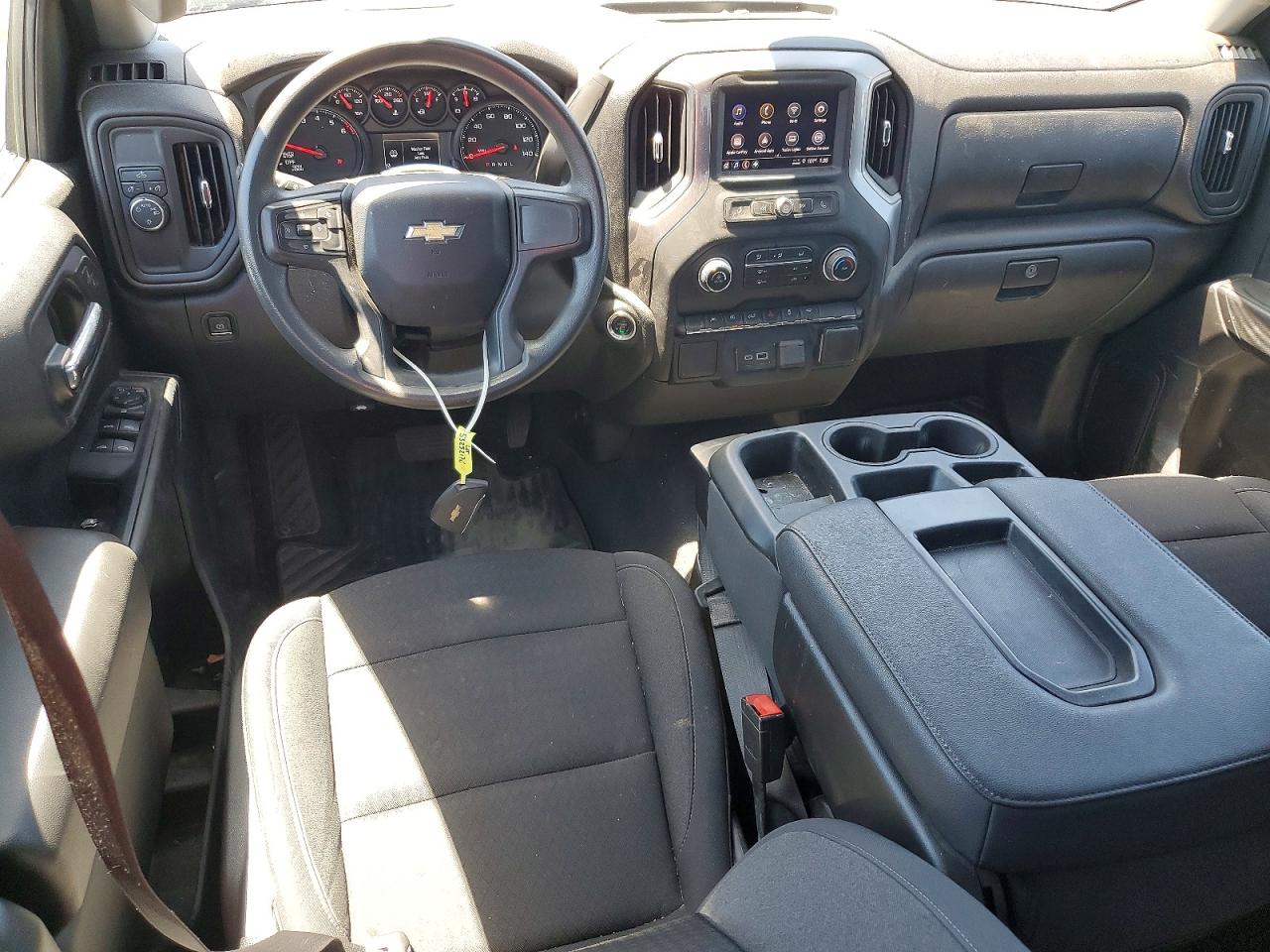 Chevrolet Silverado C1500 Custom