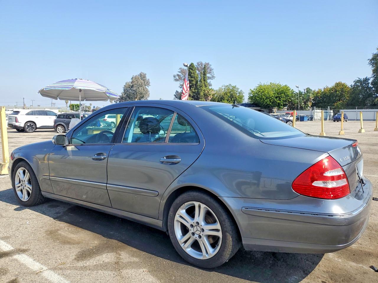 Mercedes-Benz E-Class 350