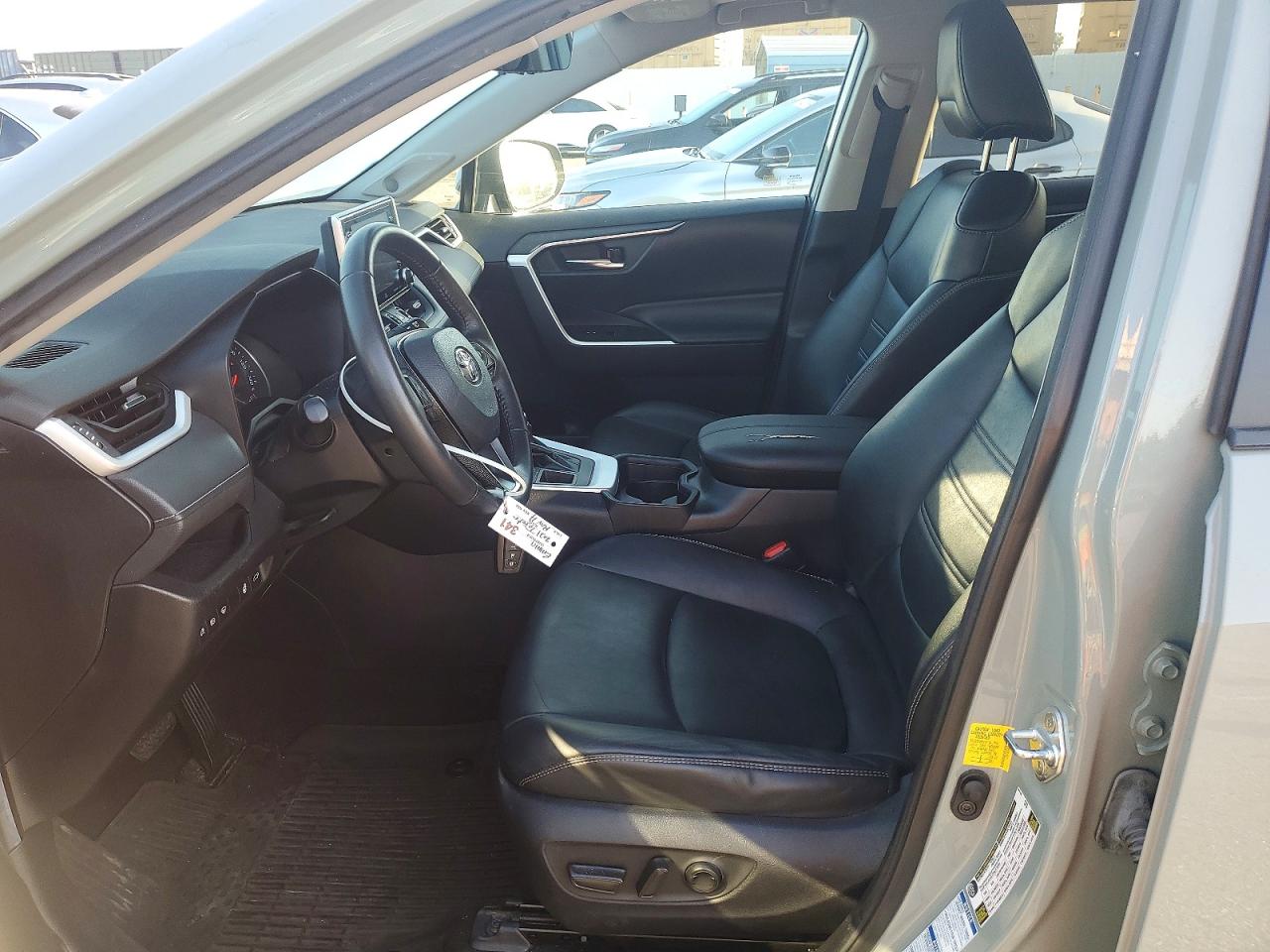 Toyota RAV4 Xle Premium