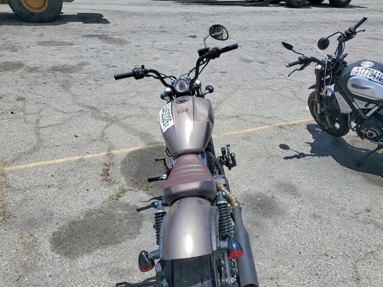 Indian Motorcycle Co. Motorcycle Bobber Abs