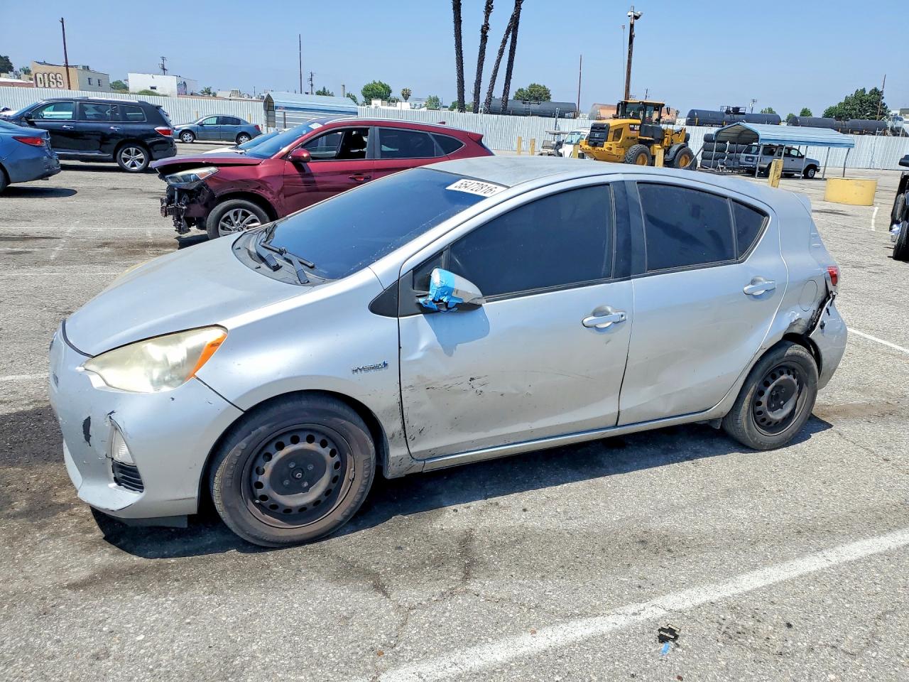Salvage Toyota Prius Image