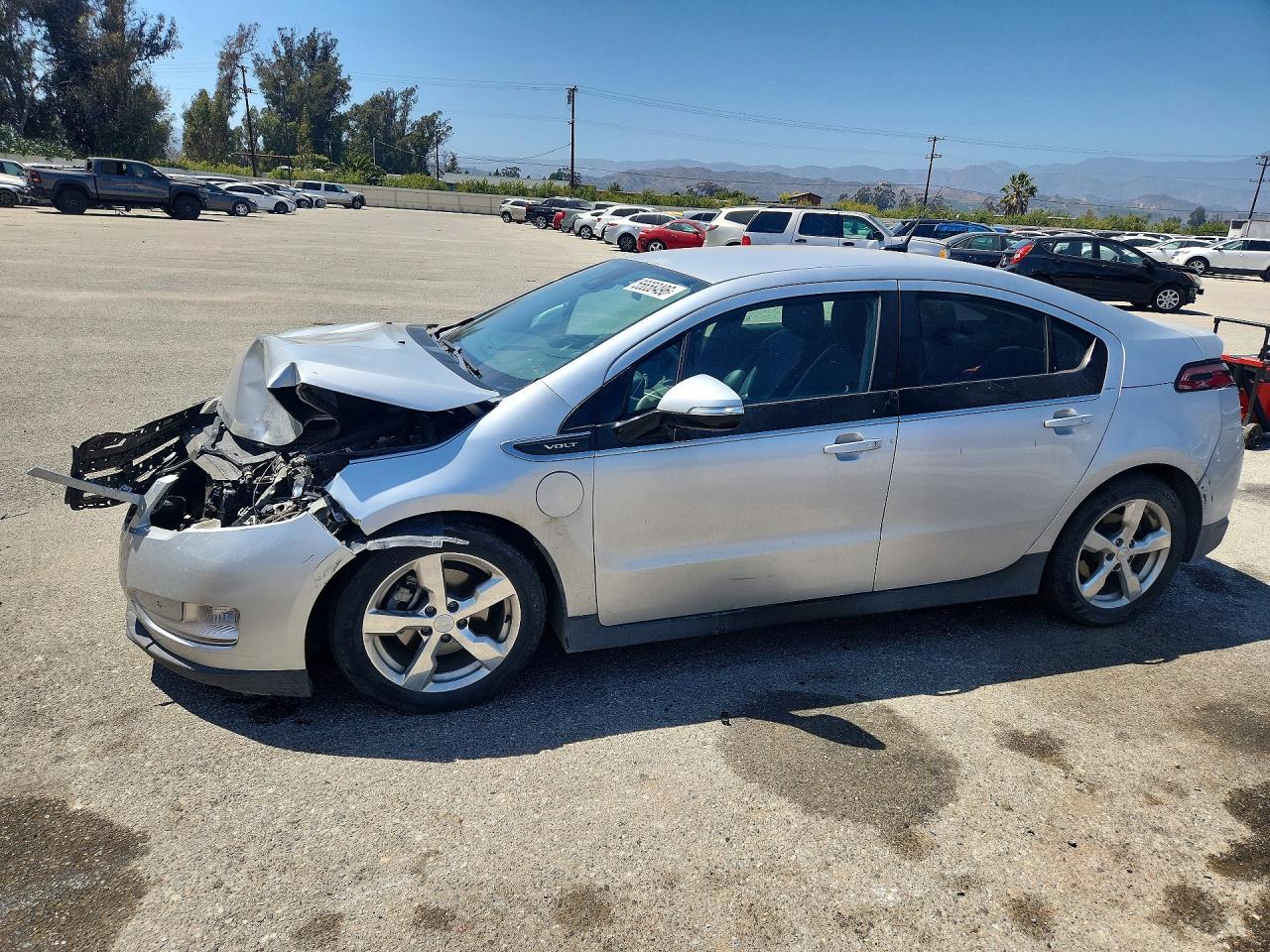 Salvage Chevrolet Volt Image