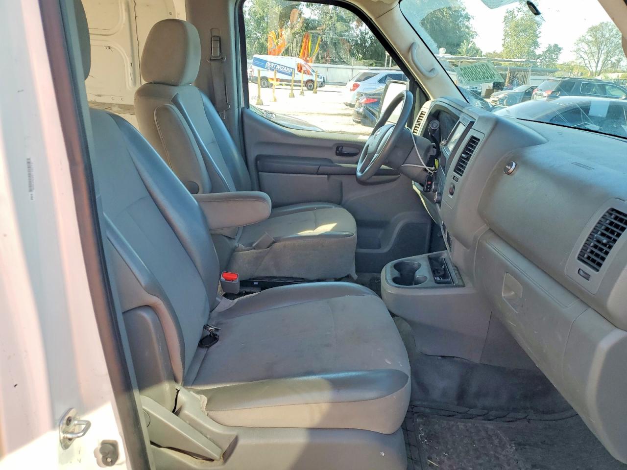 Nissan Nv 2500 Hd Sl