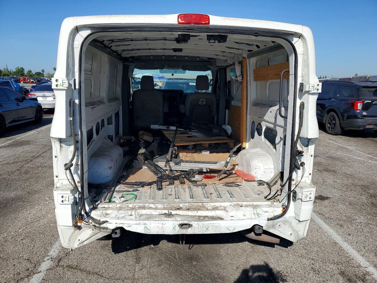 Nissan Nv 2500 Hd Sl