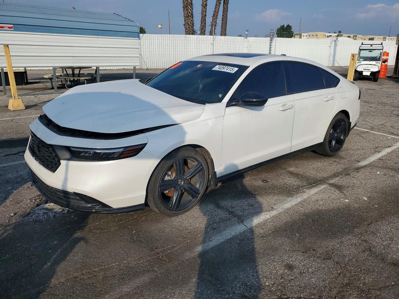 Salvage Honda Accord Image