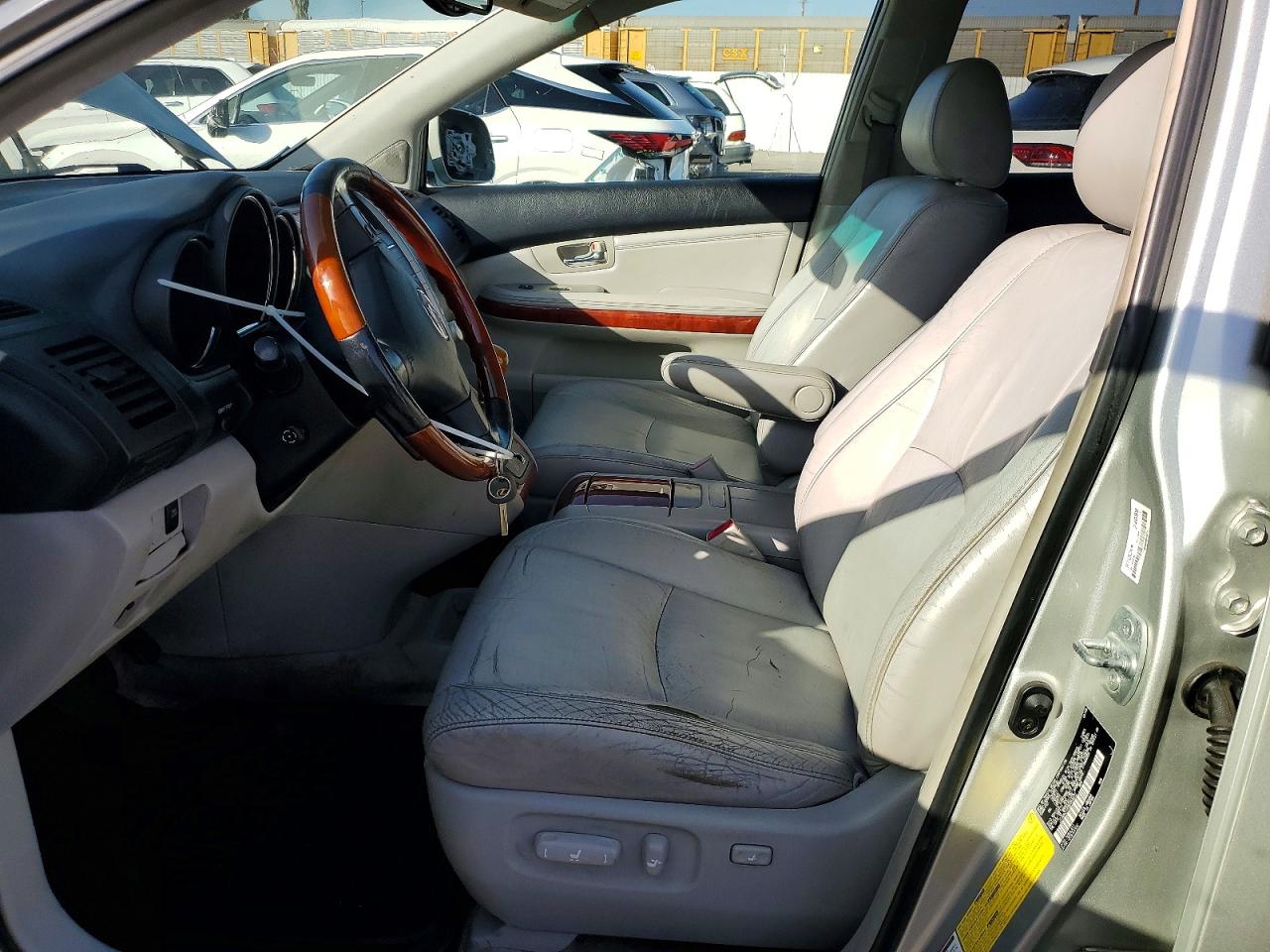 Lexus RX 330