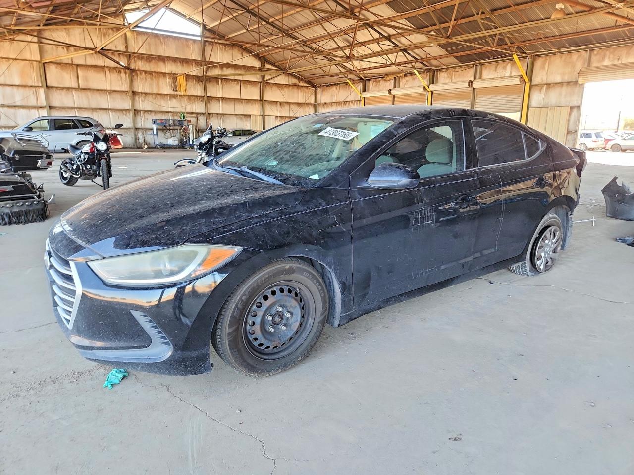 Salvage Hyundai ELANTRA Image