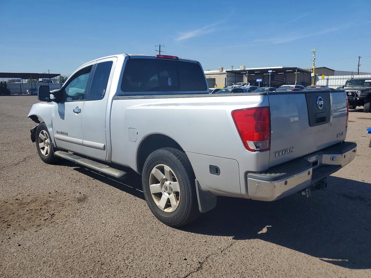 Nissan Titan Xe