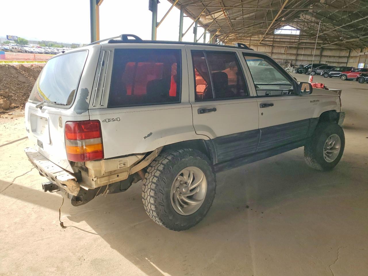 Jeep Cherokee Laredo