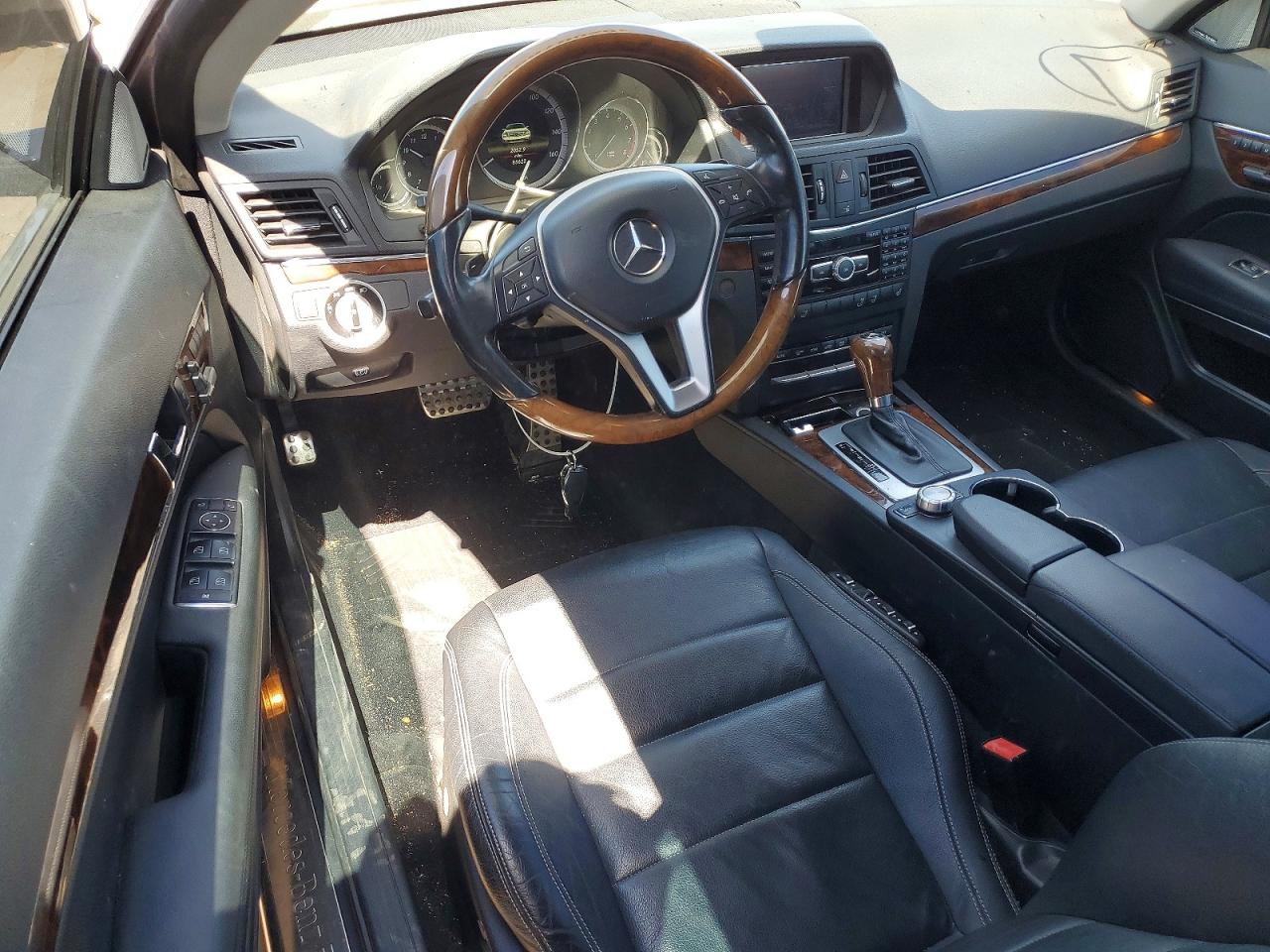 Mercedes-Benz E-Class 350