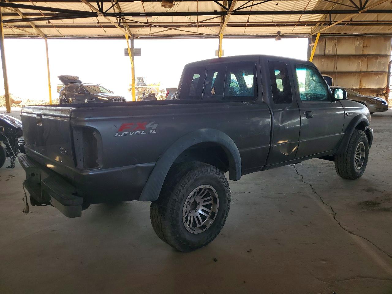 Ford Ranger Super Cab