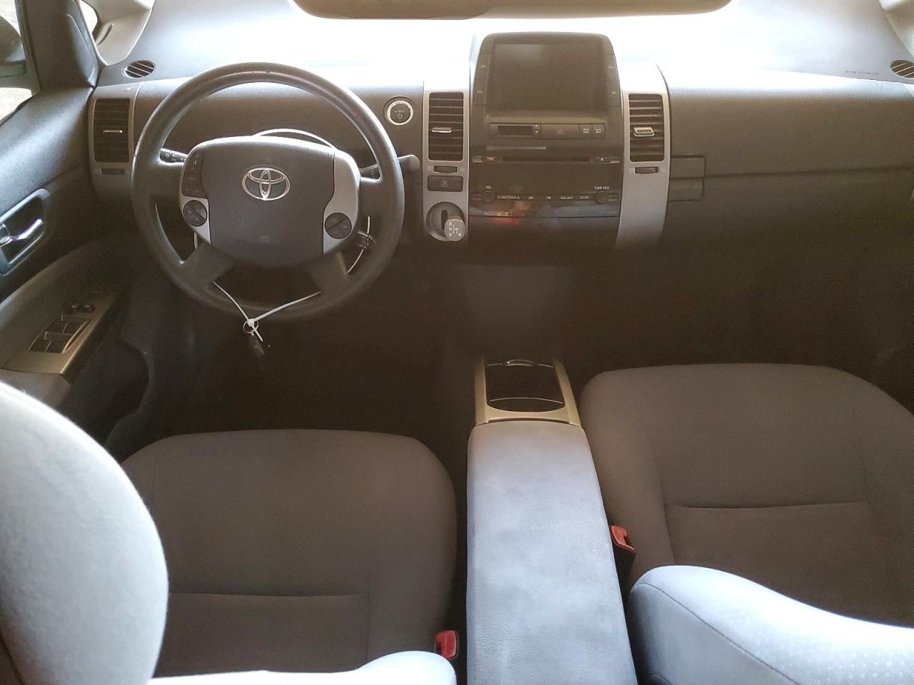 Toyota Prius Base