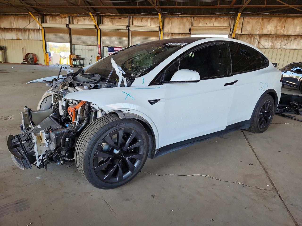 Salvage Tesla Model X Image