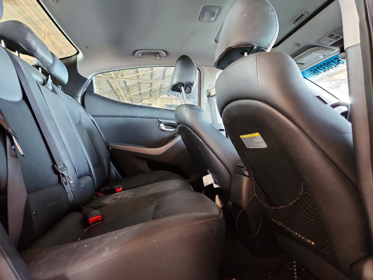 Hyundai ELANTRA Limited