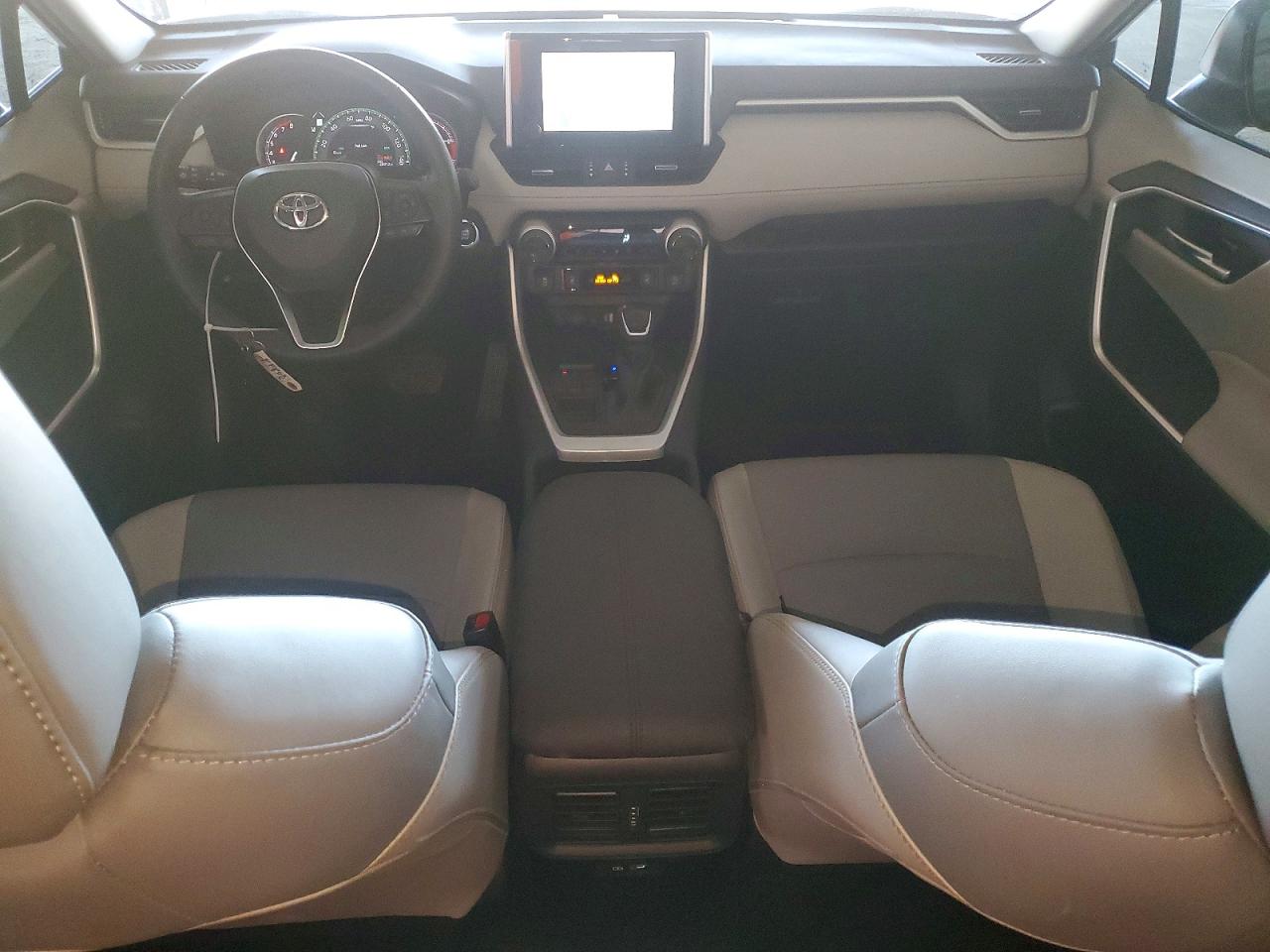 Toyota RAV4 Xle Premium