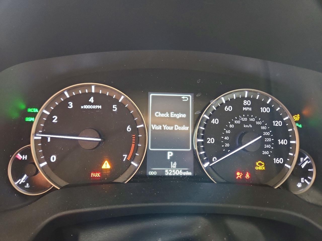 Lexus RX Base