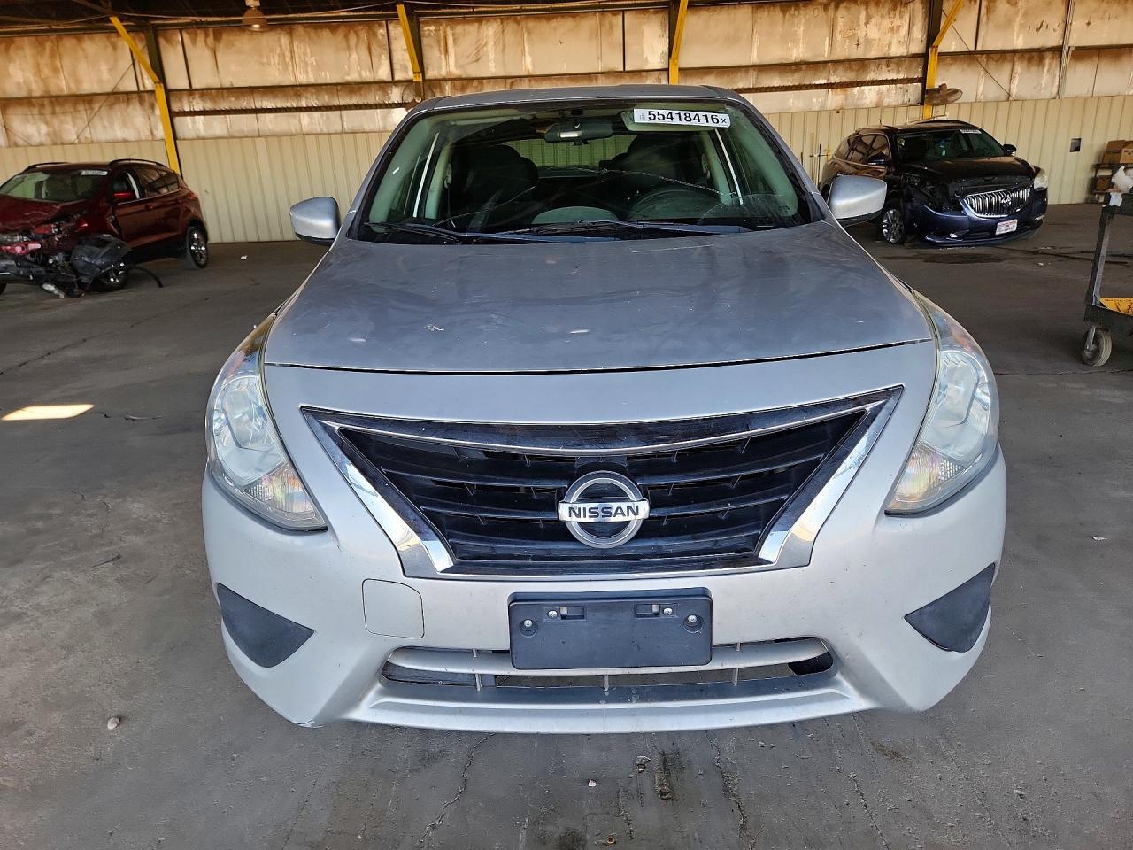 Nissan Versa 1.6 Sv