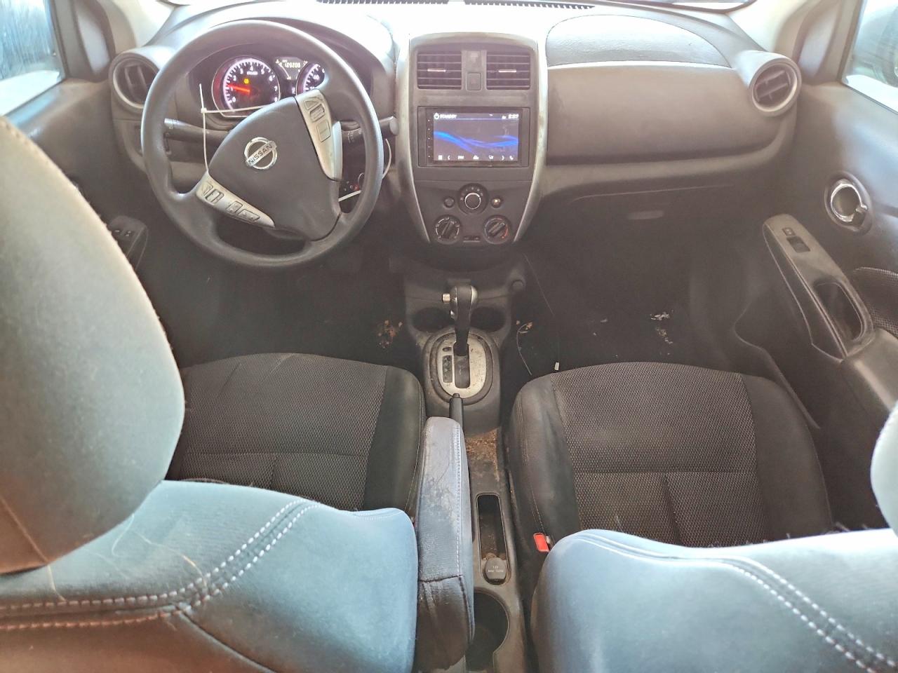 Nissan Versa 1.6 Sv