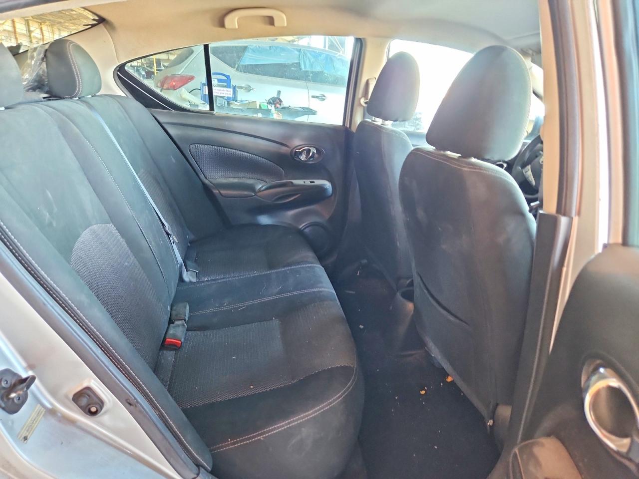 Nissan Versa 1.6 Sv