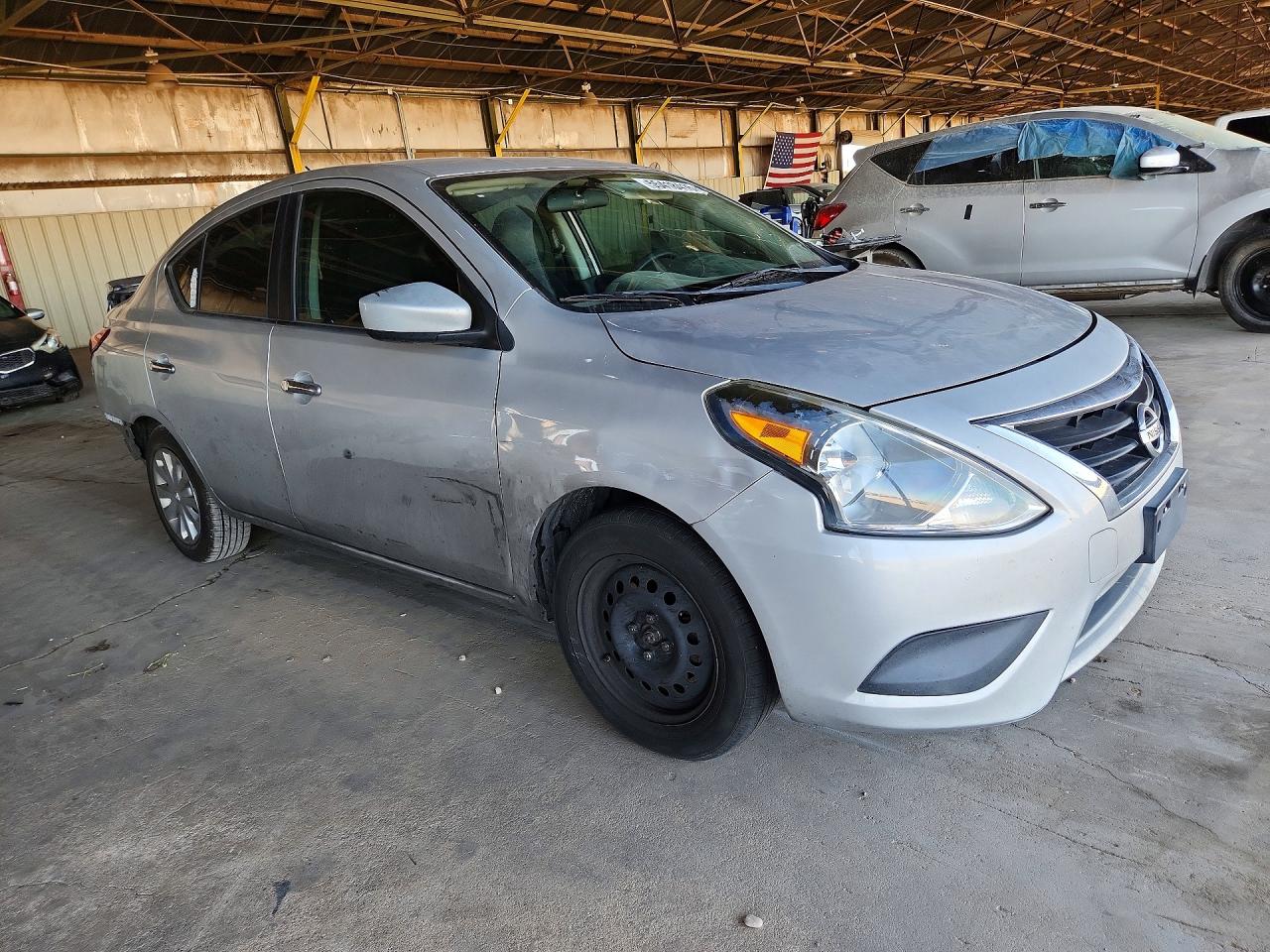 Nissan Versa 1.6 Sv