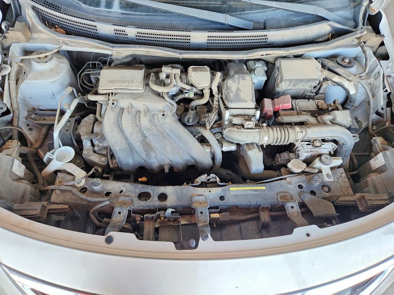 Nissan Versa 1.6 Sv
