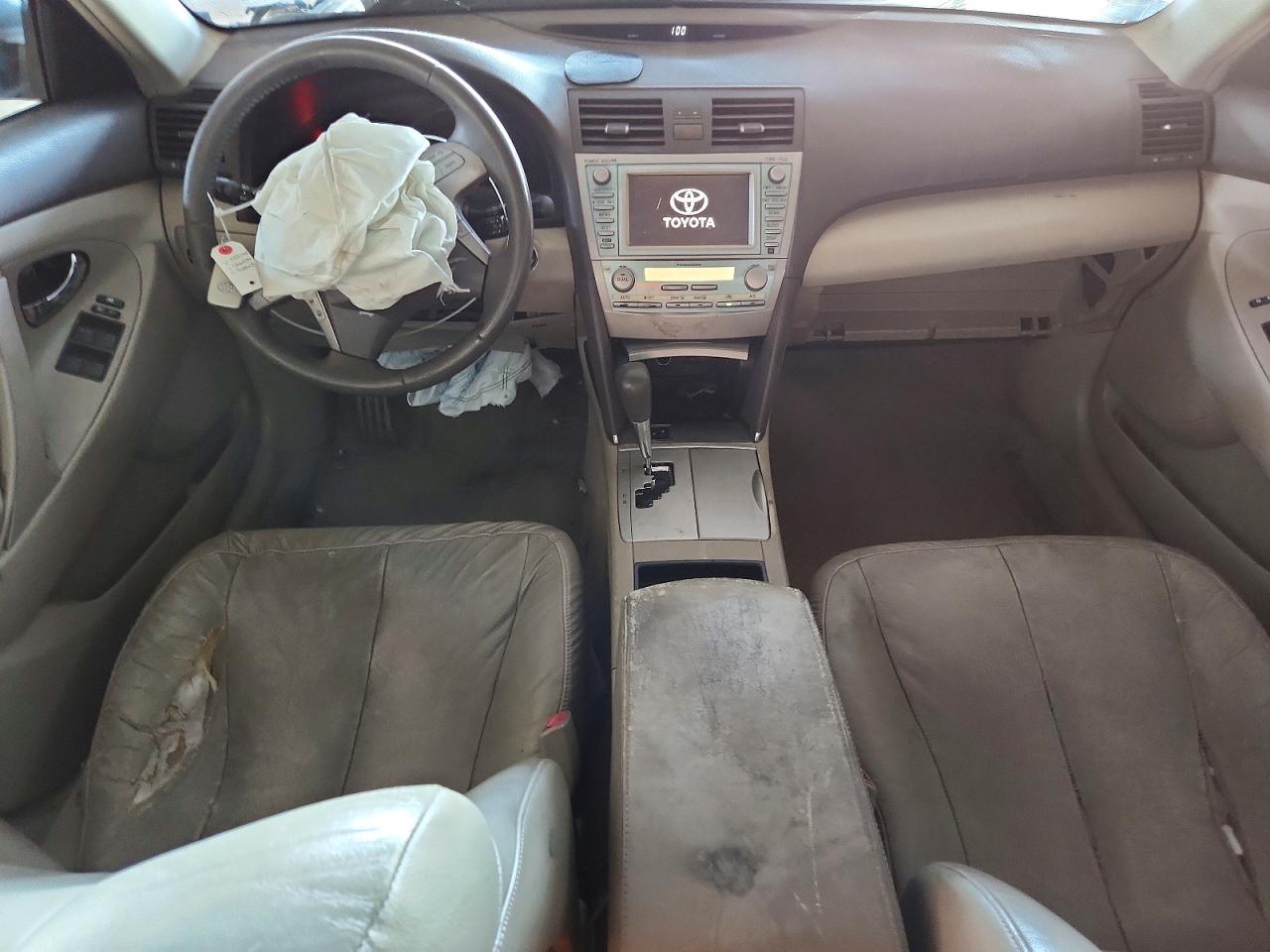Toyota Camry Hybrid