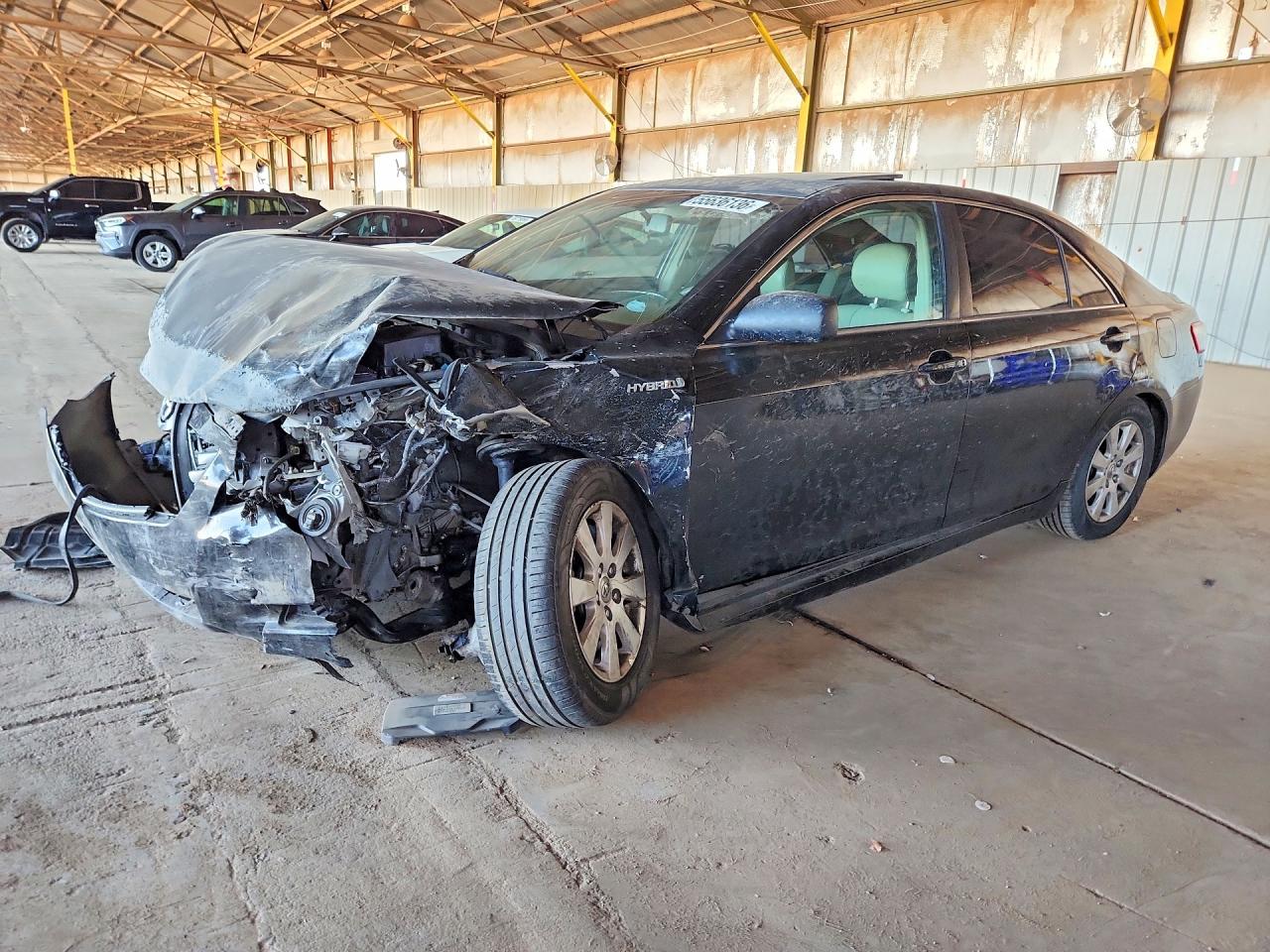 Salvage Toyota Camry Image