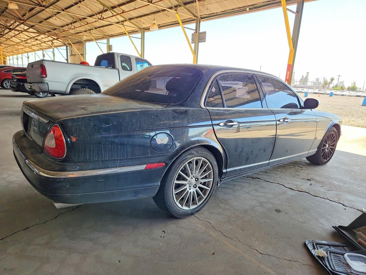 Jaguar Xj8