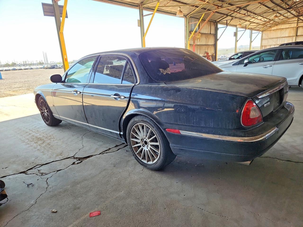 Jaguar Xj8