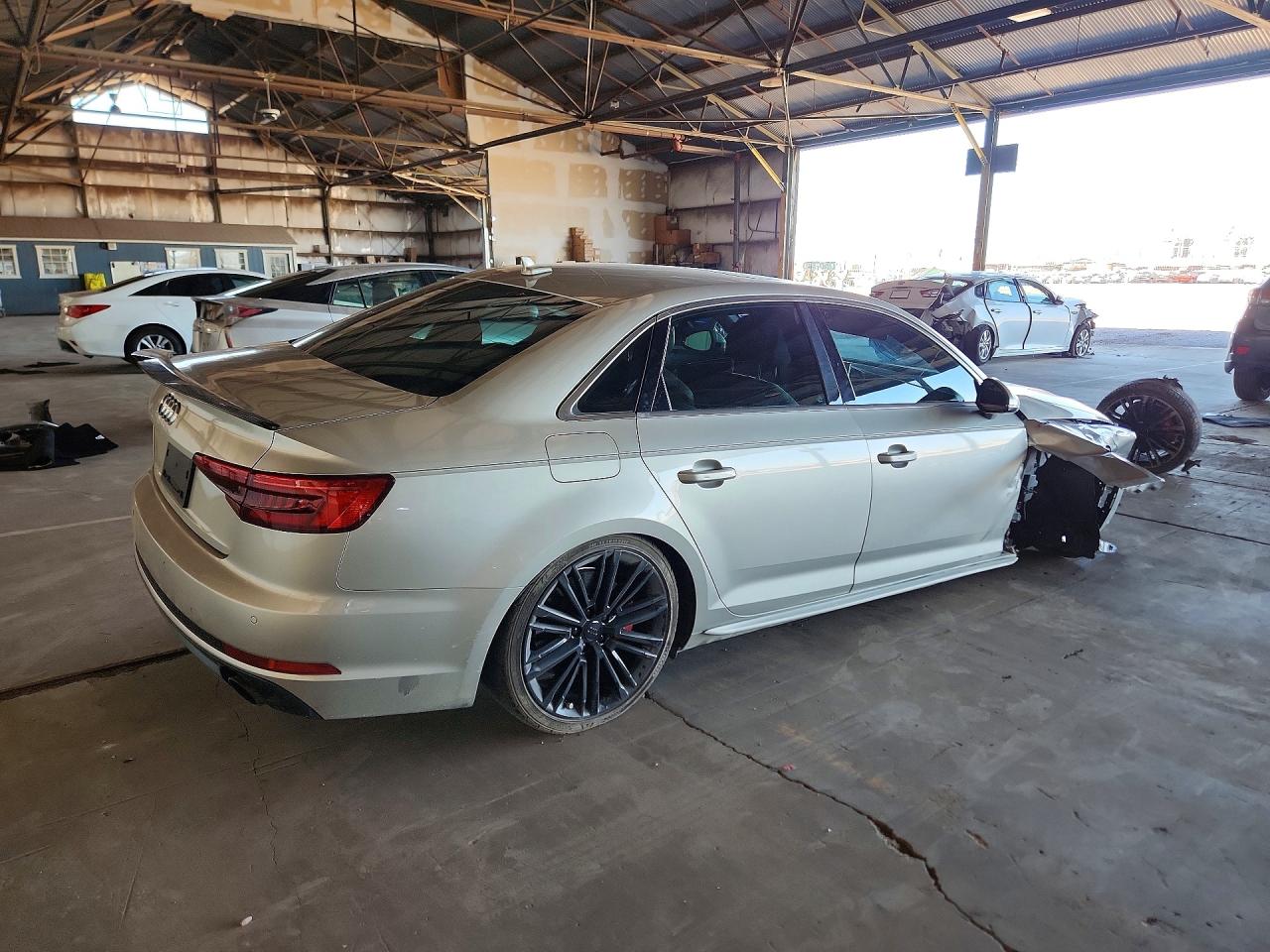 Audi A4 Premium Plus