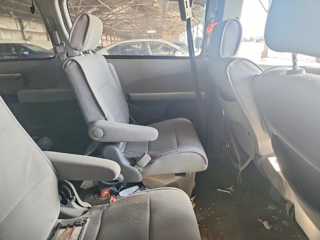 Nissan Quest 3.5