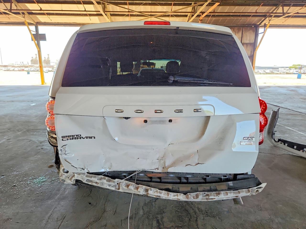 Dodge Caravan Sxt