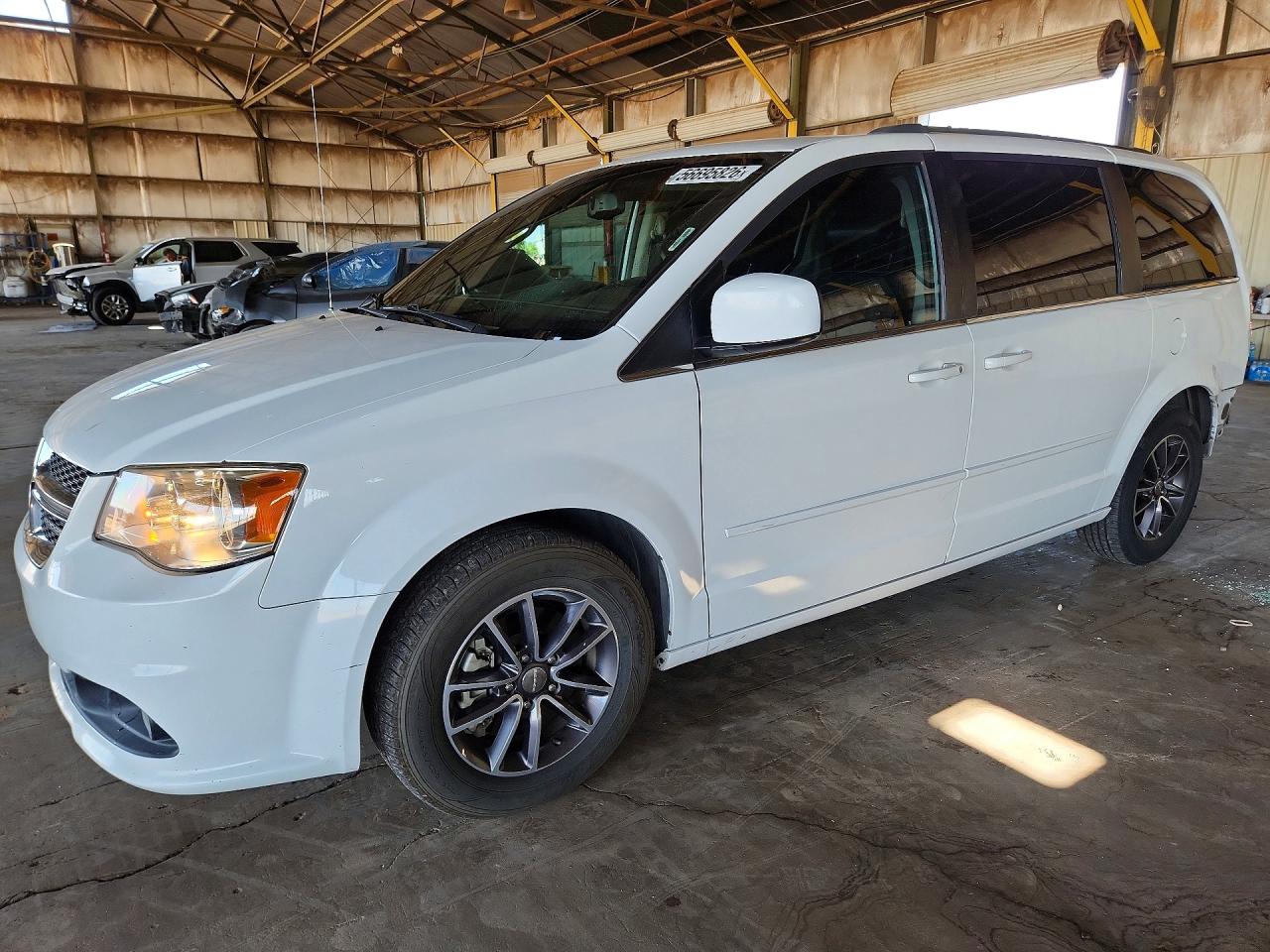 Salvage Dodge Caravan Image