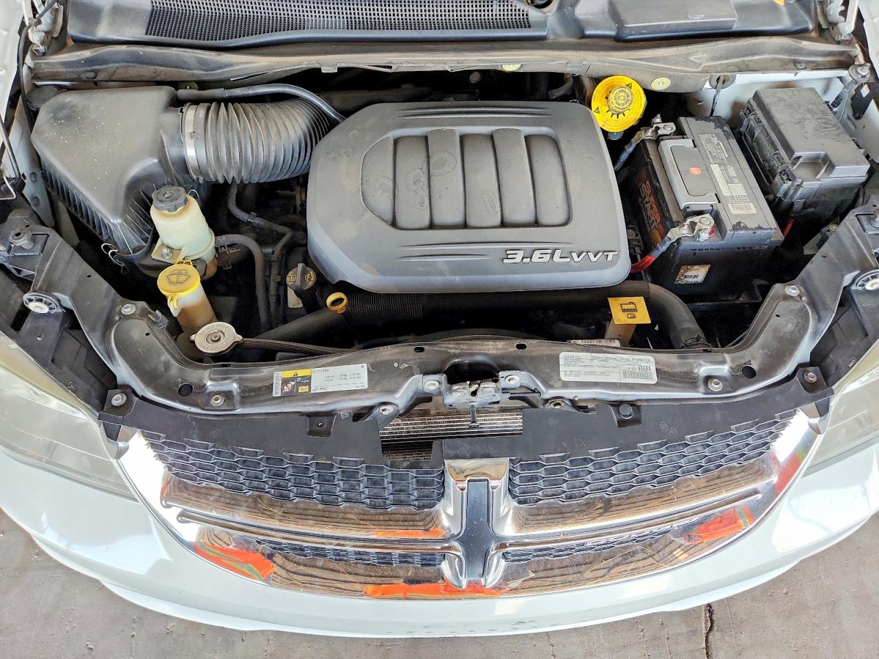 Dodge Caravan Sxt