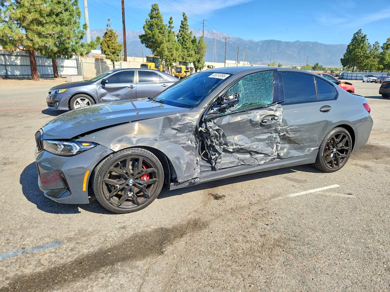 Salvage BMW 3 Series Image