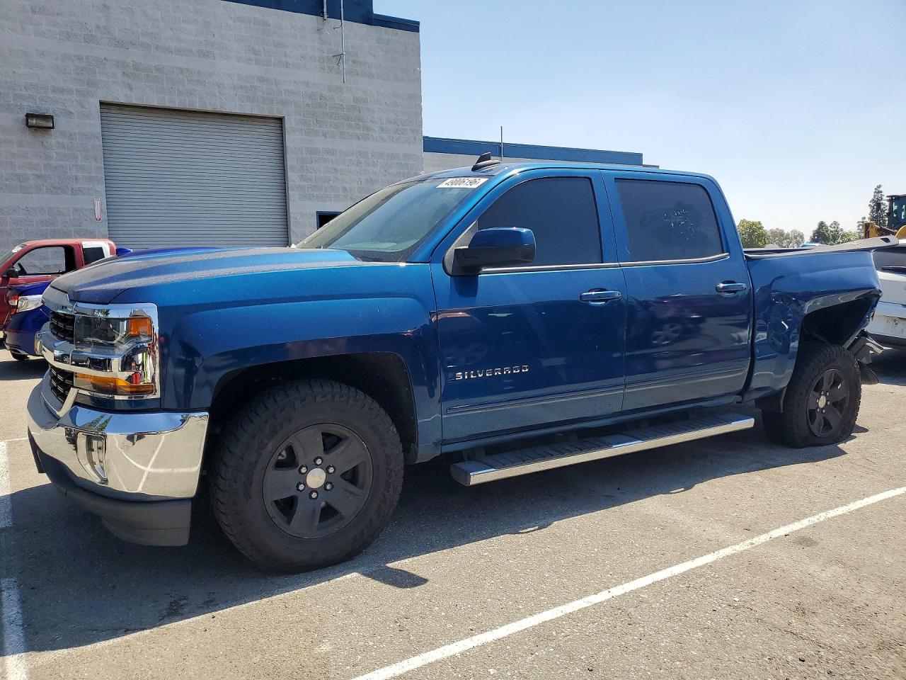 Salvage Chevrolet Silverado Image