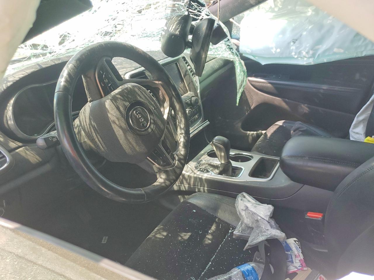 Jeep Cherokee Laredo