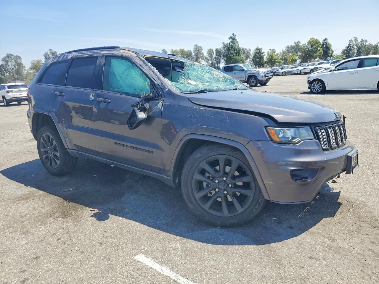 Jeep Cherokee Laredo
