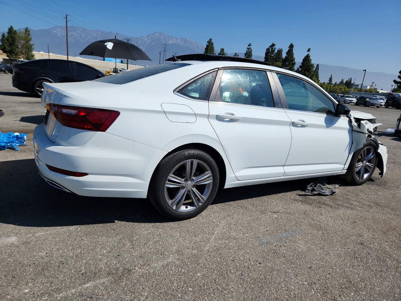 Volkswagen Jetta S