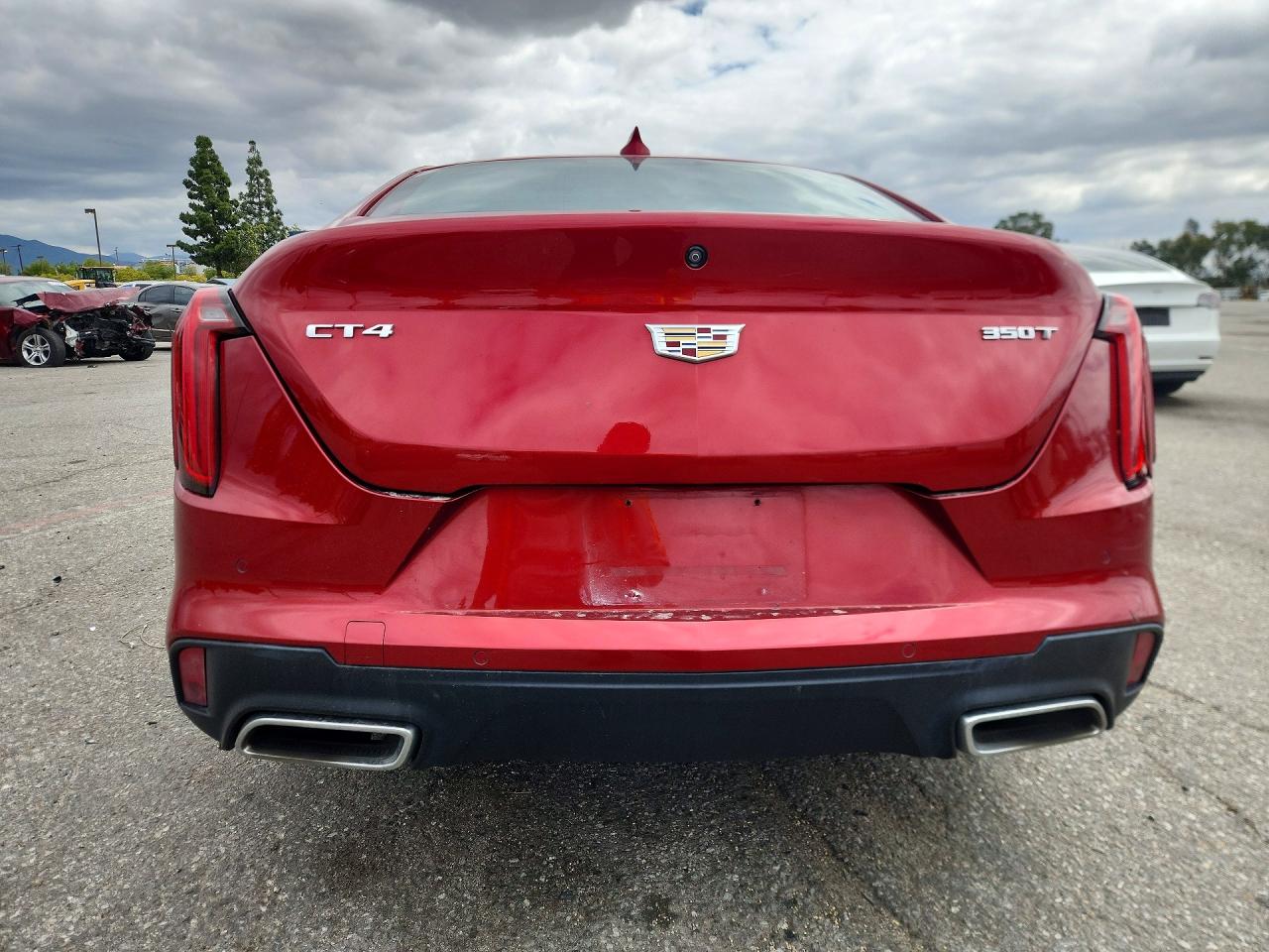 Cadillac CT4 Premium Luxury