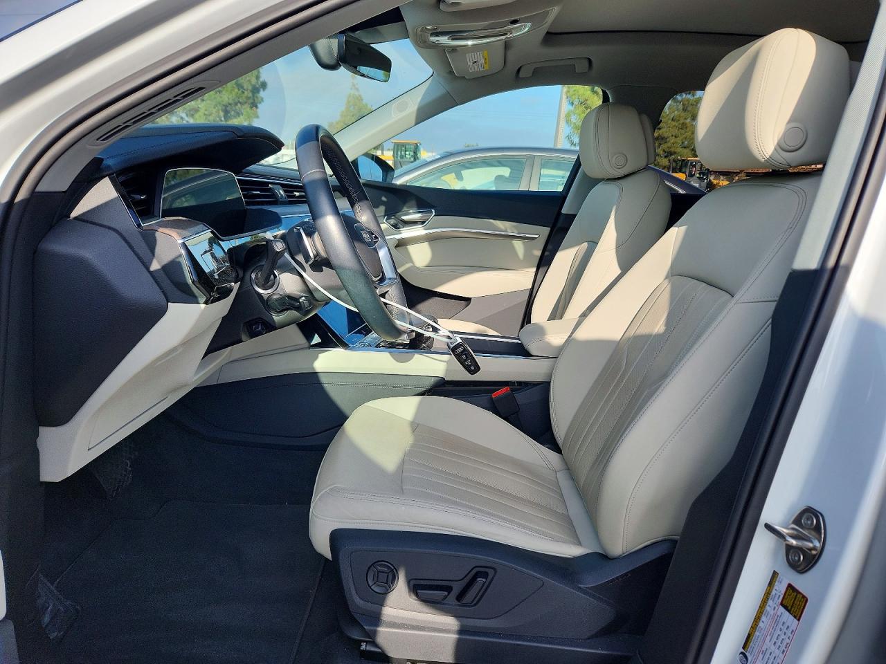 Audi Q8 Premium Plus