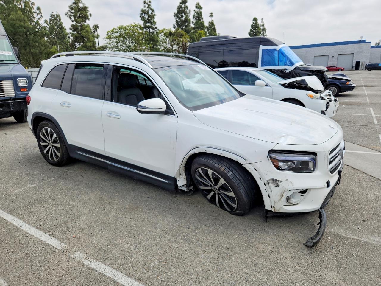 Mercedes-Benz GLB 250 4matic