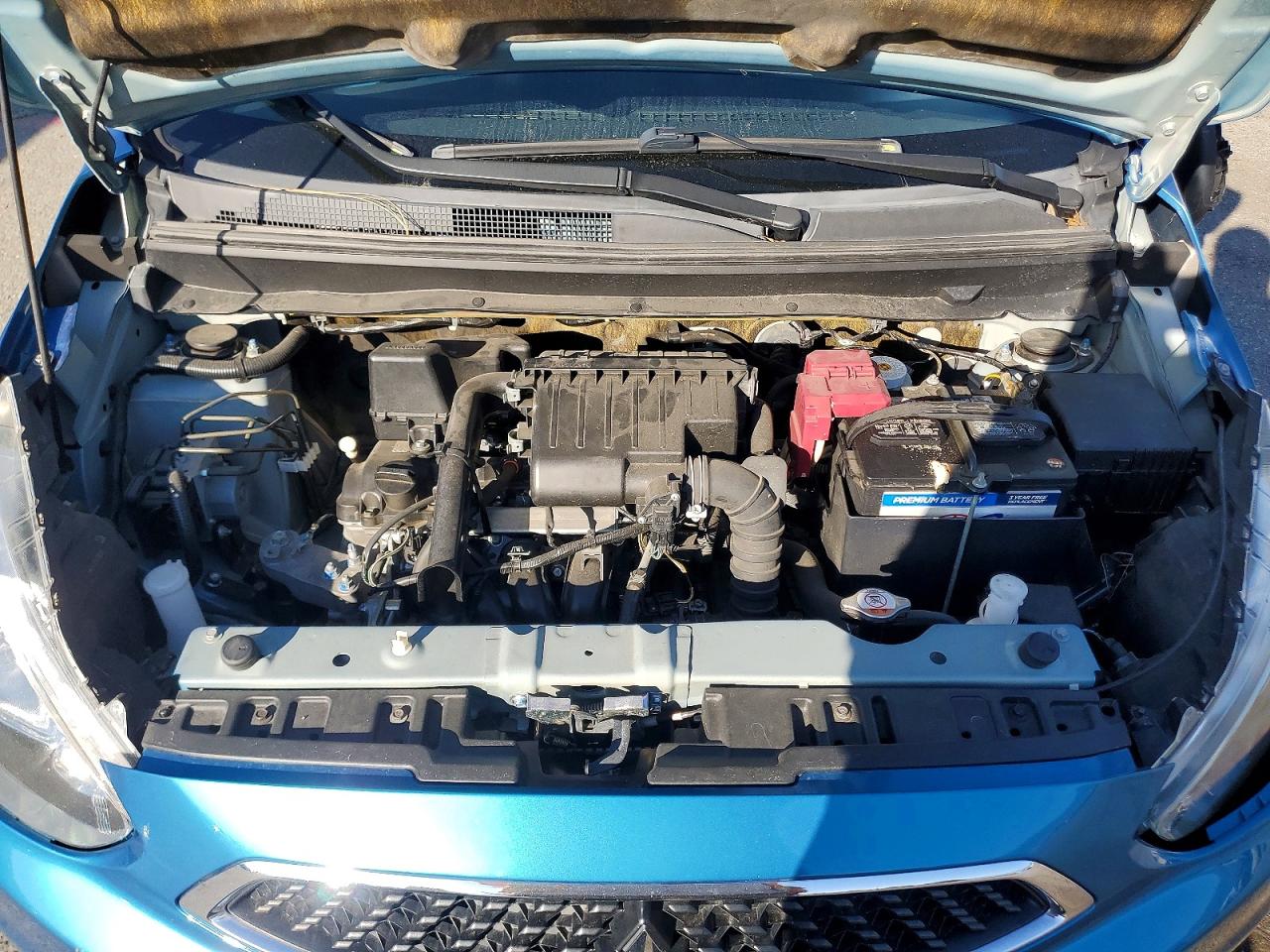 Mitsubishi Mirage Es