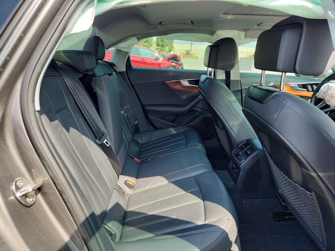 Audi A4 Premium Plus 40