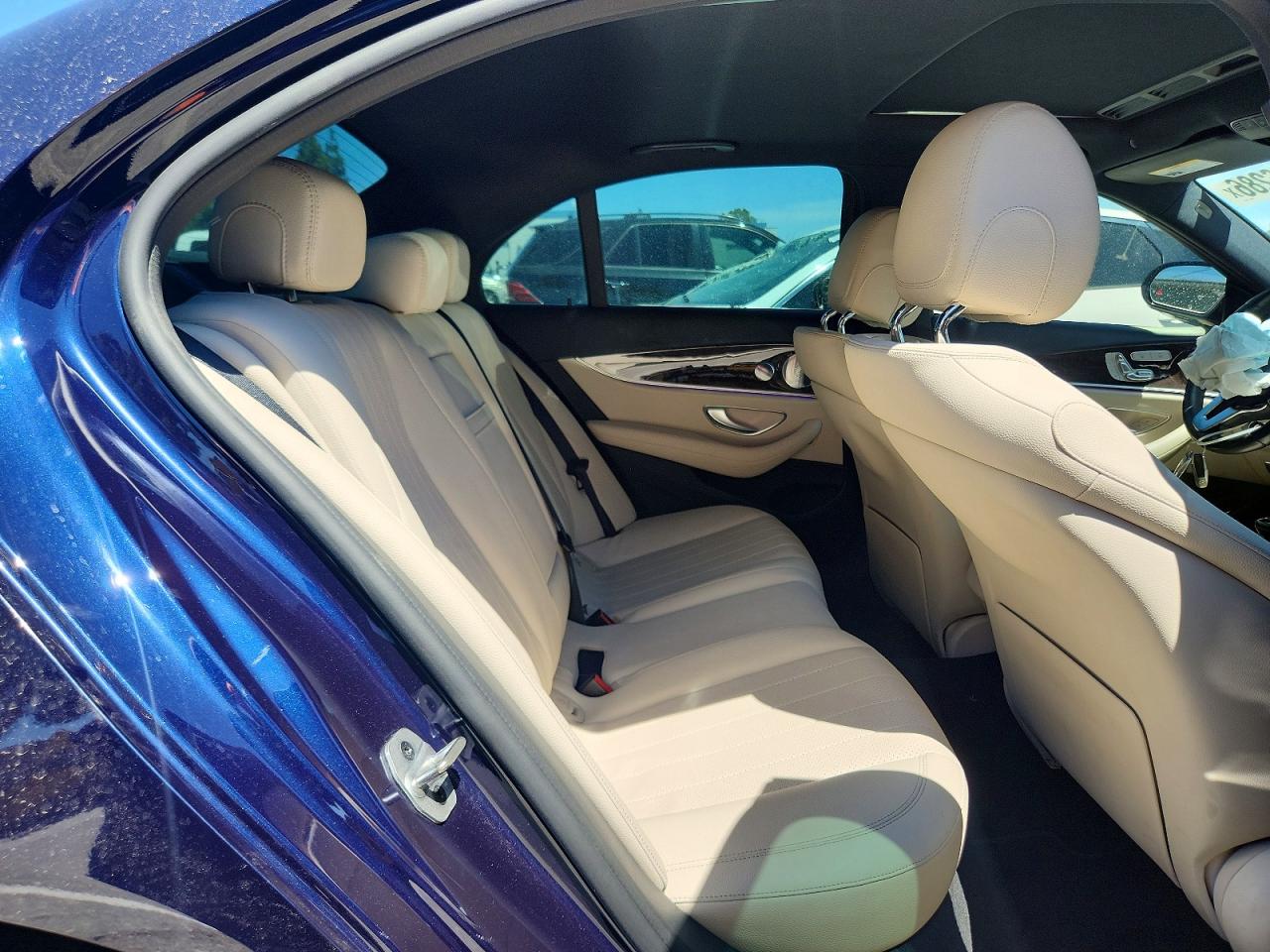 Mercedes-Benz E-Class 350