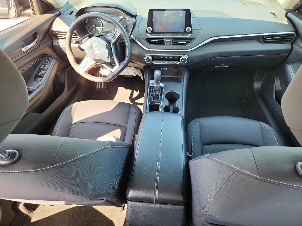 Nissan Altima S
