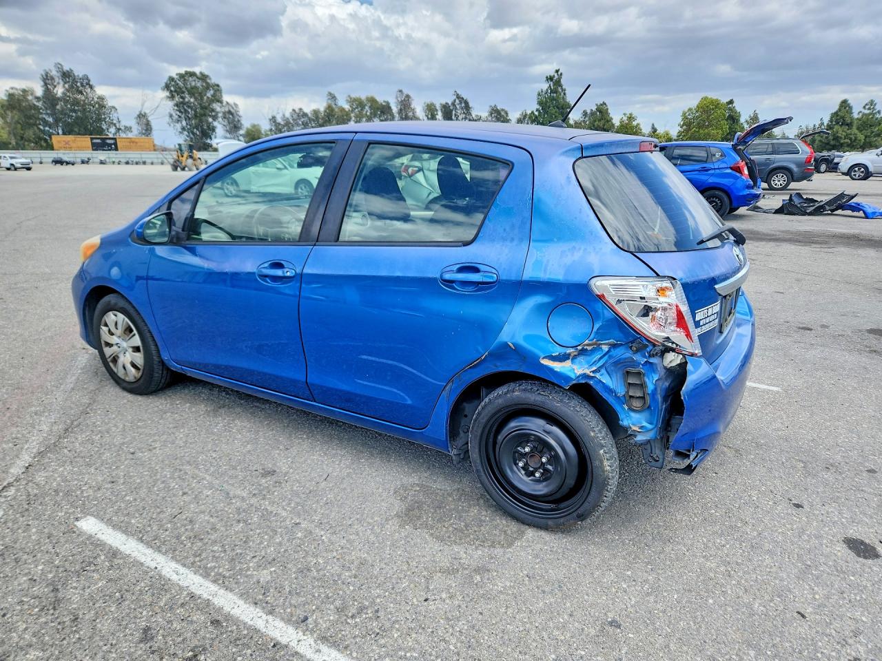 Toyota Yaris 5-door Le